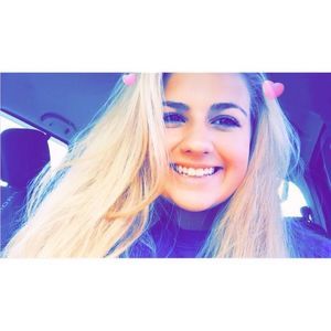 Meet your Posher, Bailey